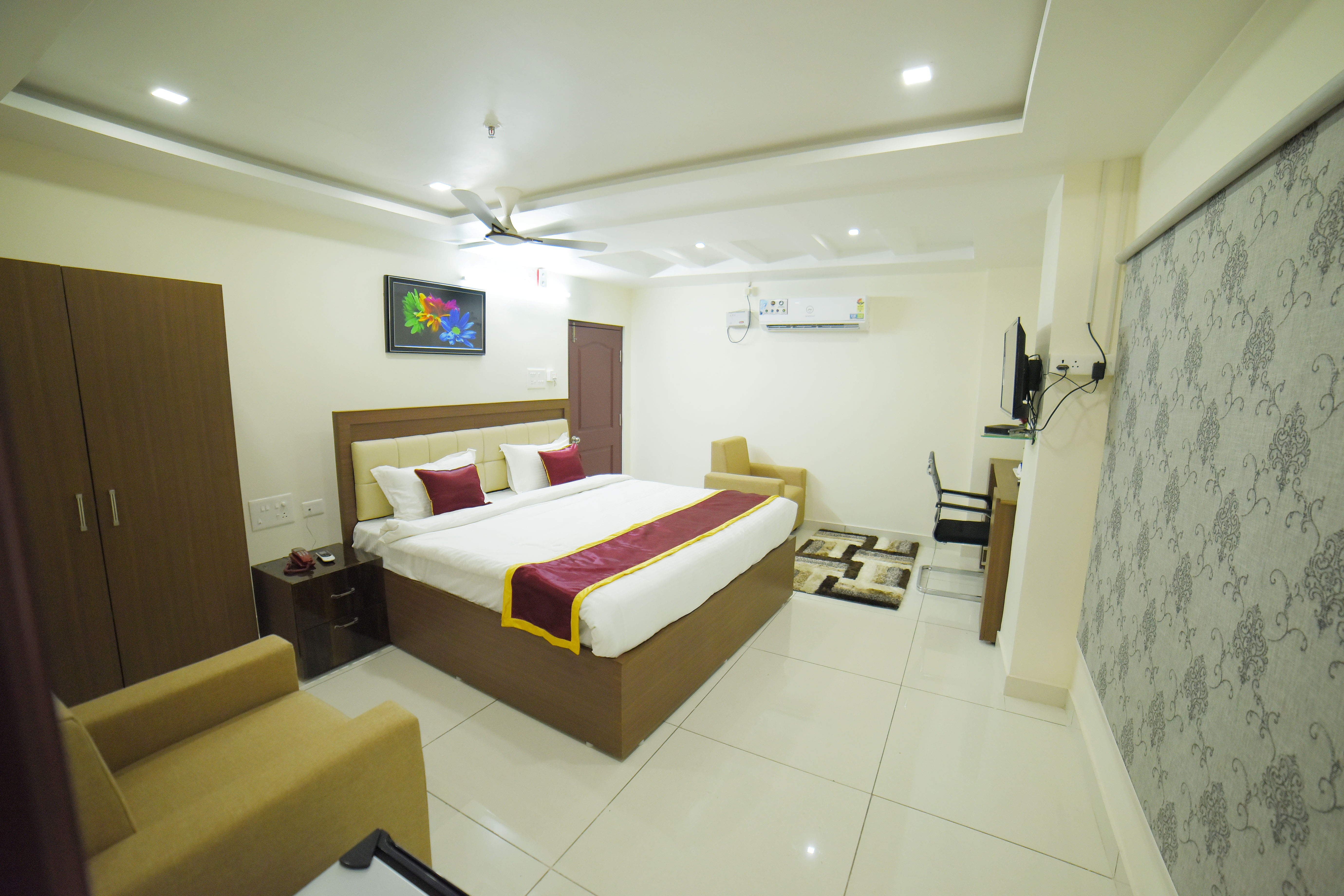 Executive Room